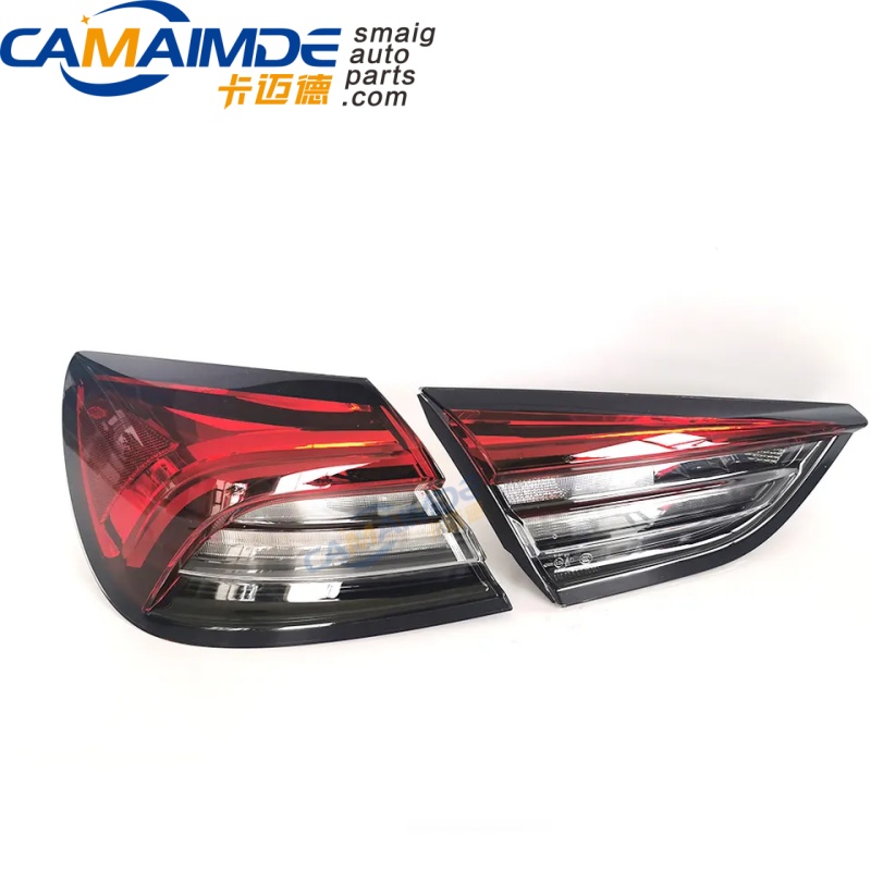 Maserati Quattroporte car rear lights